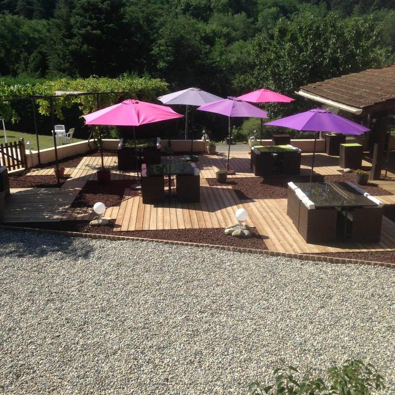 Logis Hotel Restaurant L'Escapade Lamastre Exterior photo